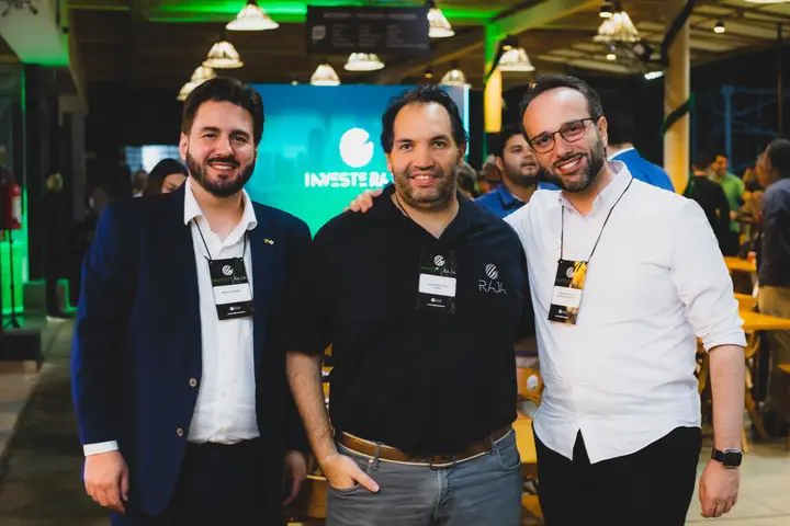 Empreendedores em encontro de negócios
